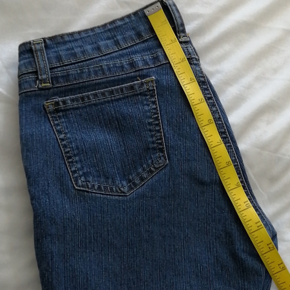 Jeans - Picture 7 of 8
